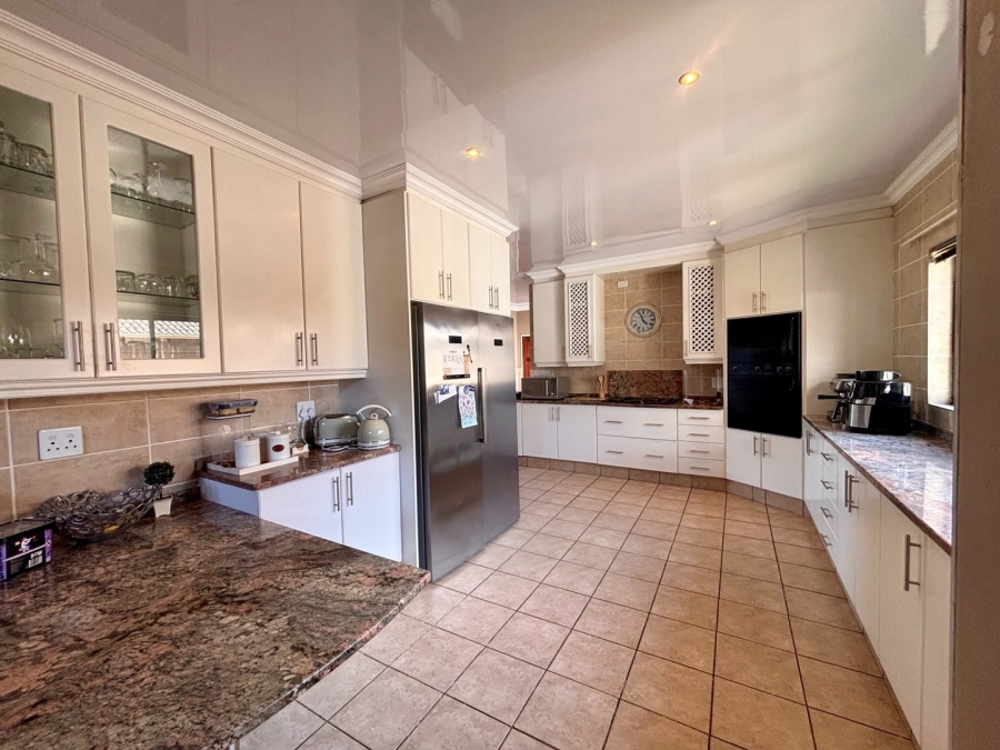 3 Bedroom Property for Sale in Wilkoppies North West